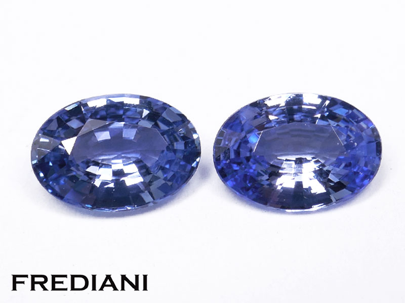 Paire de saphirs bleus ovales Frediani Pierres précieuses