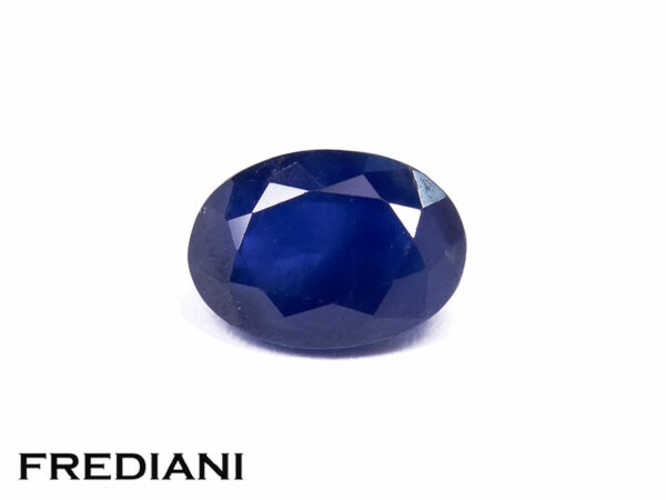 Saphir bleu ovale 71x50 de 1.15 carat