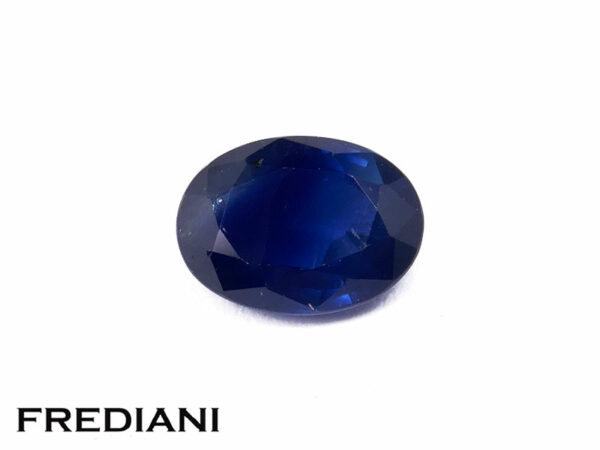 Saphir bleu ovale 69x50 de 0.98 carat