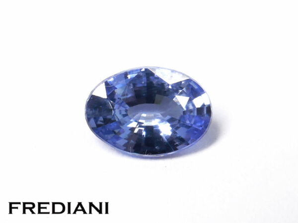 Saphir bleu ovale 67x48 de 0.69 carat