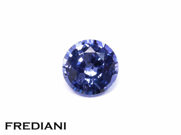 Saphir bleu rond 5.5 mm de 0.82 carat