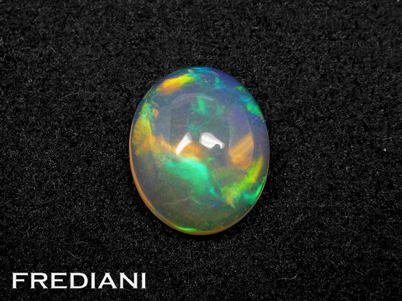 Opale ovale cabochon