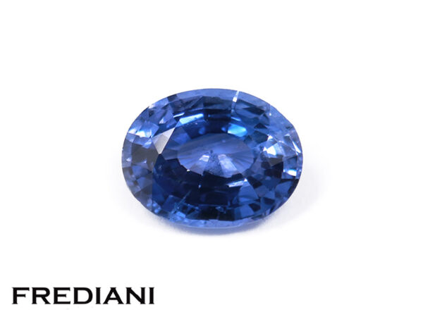 Saphir bleu ovale 82x64 de 1.83 carat