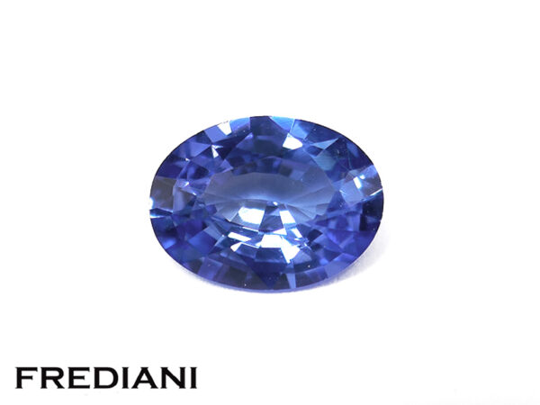 Saphir bleu ovale 79x59 de 1.25 carat