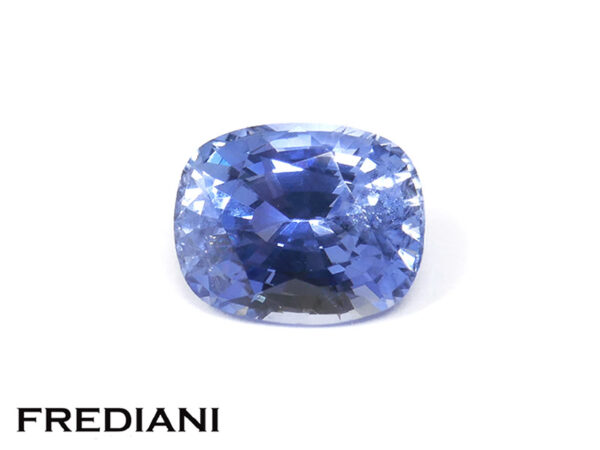 Saphir bleu coussin 82x65 de 2.21 carats