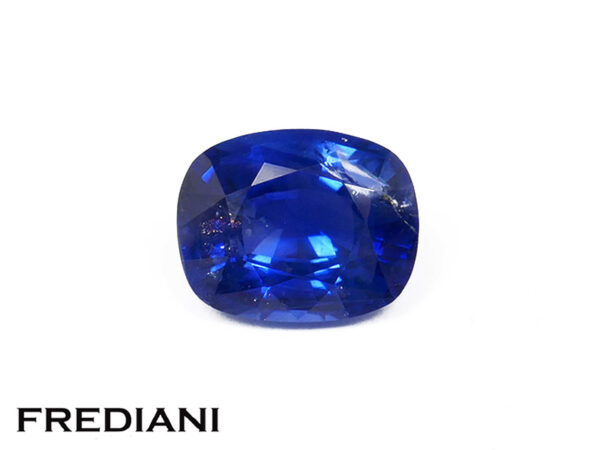 Saphir bleu coussin 73x58 de 1.51 carat