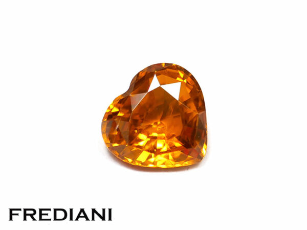 Saphir orange coeur 66x61 de 1.23 carat