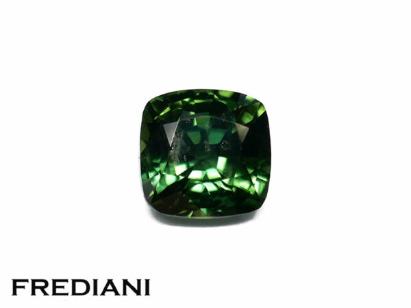 Saphir vert coussin 57x56 de 1.08 carat