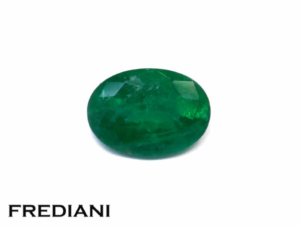 Emeraude ovale 70x50 de 0.80 carat