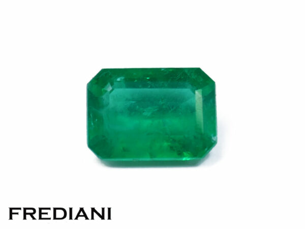 Emeraude rectangulaire 70x50 de 0.89 carat