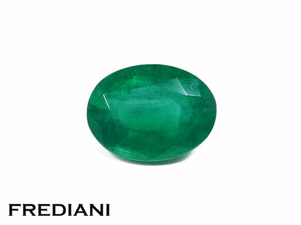 Emeraude ovale 80x60 de 1.16 carat