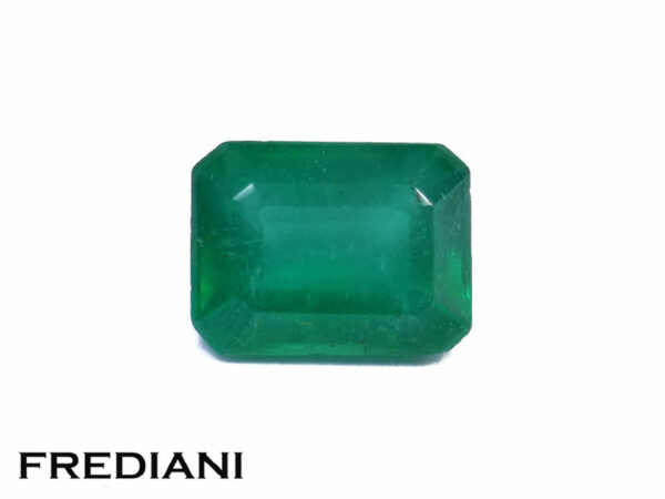 Emeraude rectangulaire 82x62 de 1.53 carat