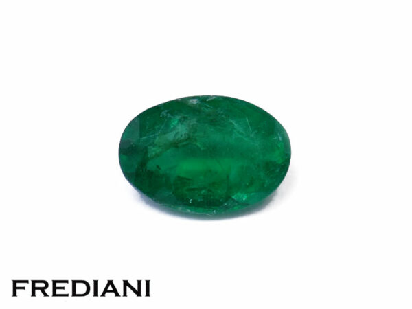 Emeraude ovale 69x48 de 0.61 carat