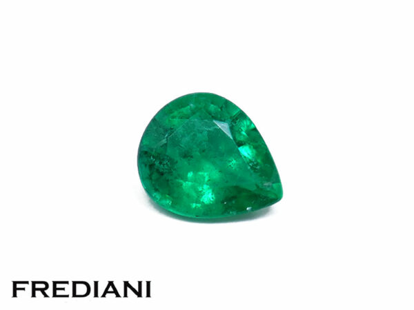 Emeraude poire 60x50 de 0.47 carat