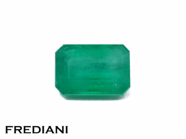 Emeraude rectangulaire 61x42 de 0.67 carat