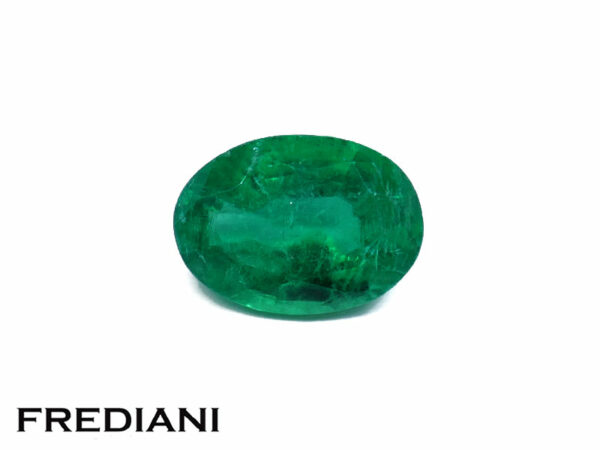 Emeraude ovale 70x51 de 0.77 carat