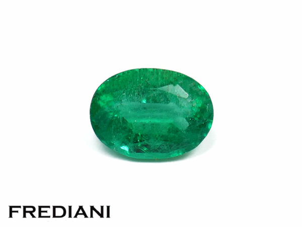 Emeraude ovale 70x51 de 0.85 carat