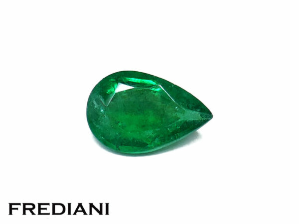 Emeraude poire 60x40 de 0.31 carat