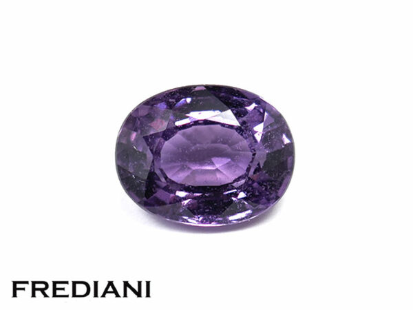 Saphir violet naturel ovale 81x63 de 2.00 carats