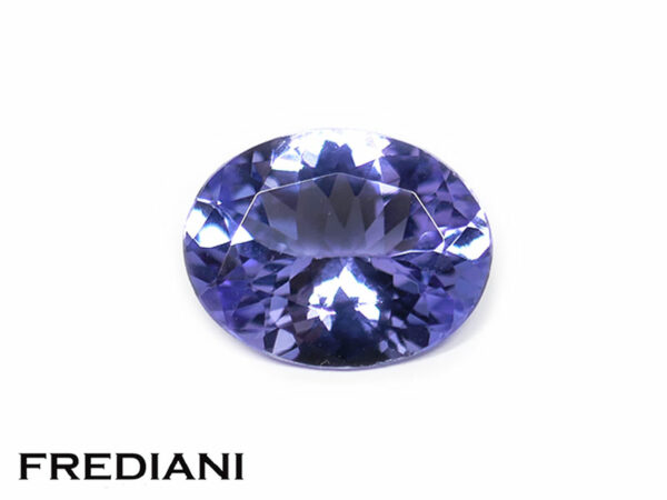 Tanzanite ovale 101x79 de 2.32 carats
