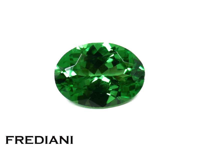 Grenat tsavorite ovale