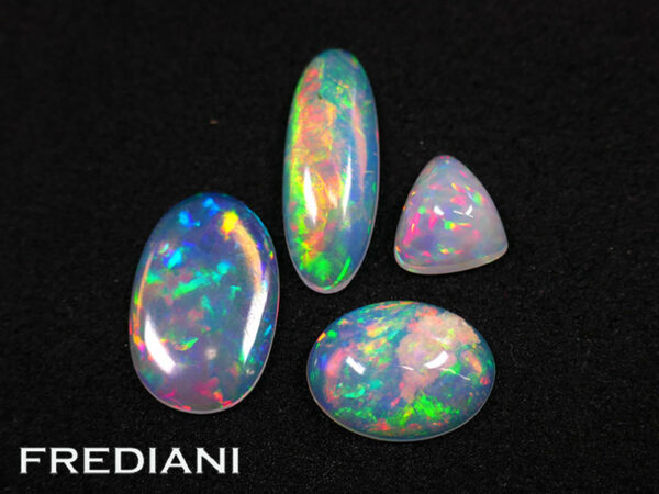 Lot de 4 opales naturelles d'Ethiopie de 5.73 carats