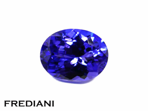 Tanzanite ovale 100x77 de 3.13 carats