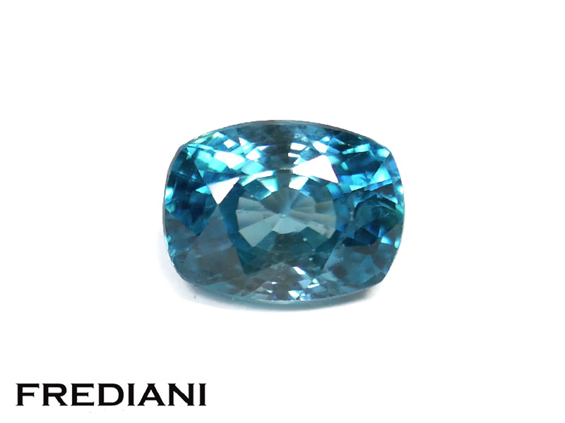 Zircon bleu coussin