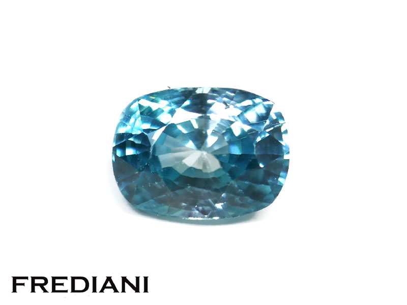 Zircon bleu coussin