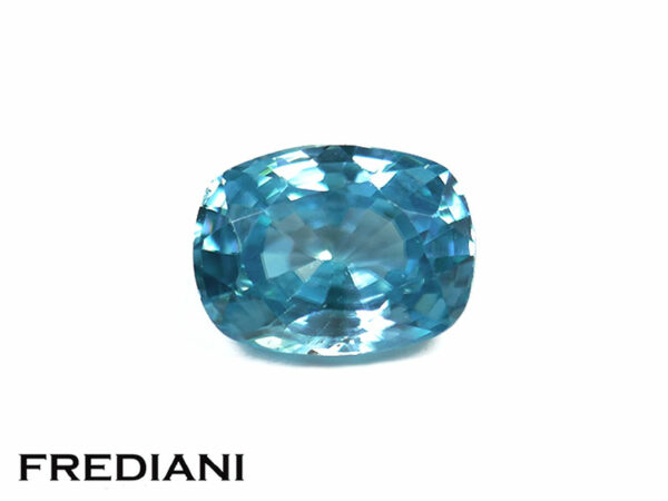 Zircon bleu coussin 80x60 de 2.43 carats
