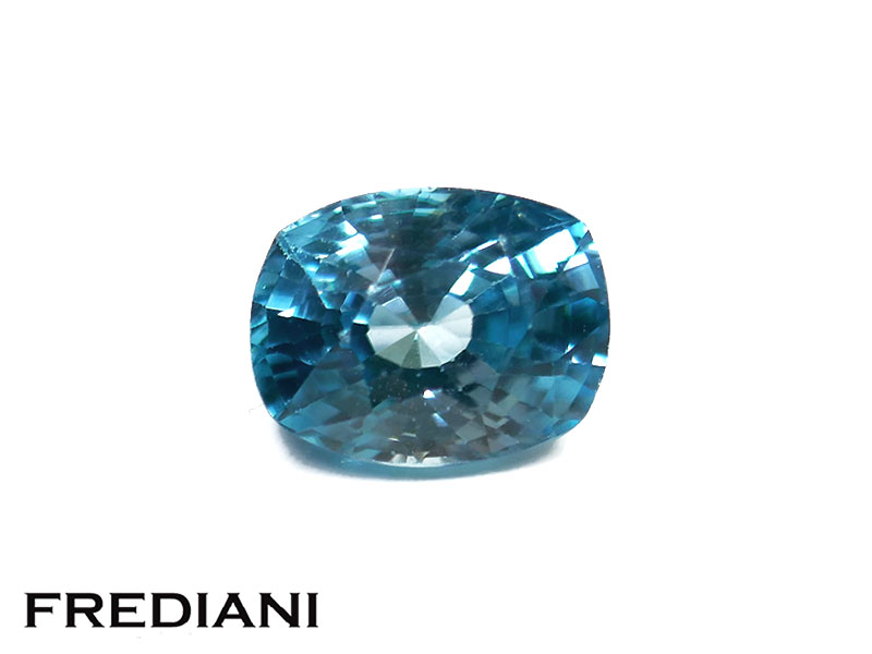 Zircon bleu coussin