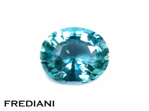 Aigue-Marine ovale naturelle certifiée 105x88 de 2.68 carats