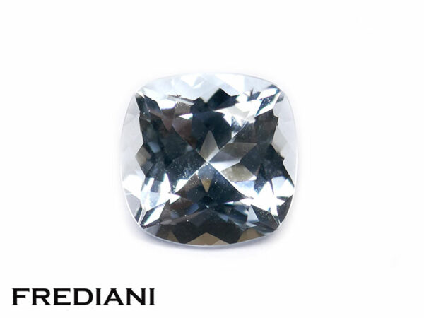 Aigue-marine coussin 97x98 de 3.55 carats