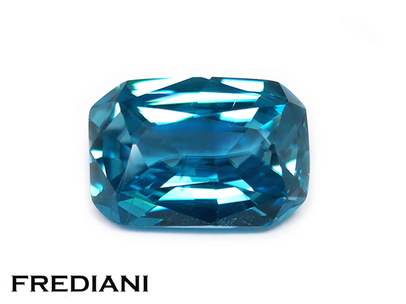 Zircon bleu coussin