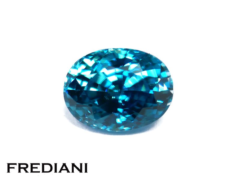 Zircon bleu ovale