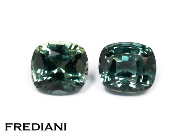 Appairage de saphirs verts coussins 55x50 de 1.87 carat