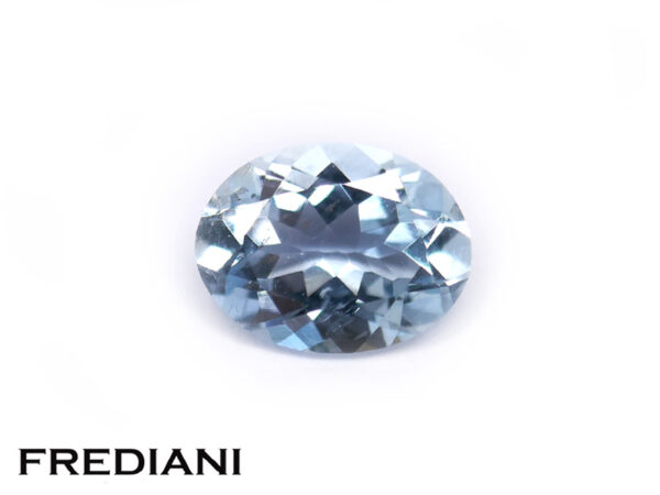 Aigue-marine ovale 80x61 de 1.00 carat