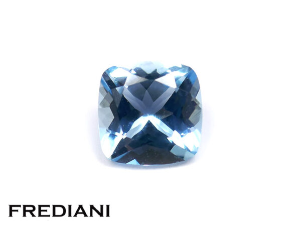 Aigue-marine coussin 69x69 de 1.26 carat