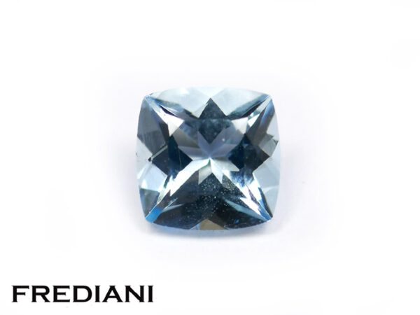 Aigue-marine coussin 69x69 de 1.38 carat