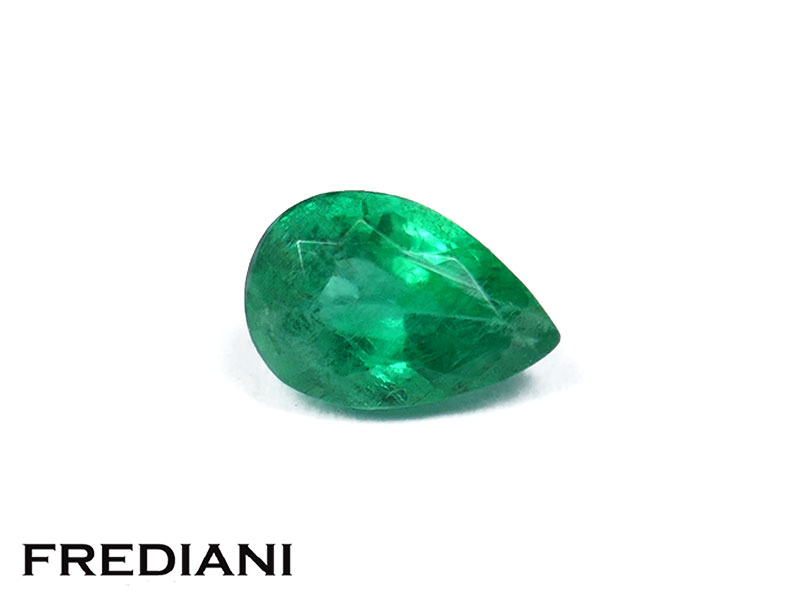 Emeraude poire