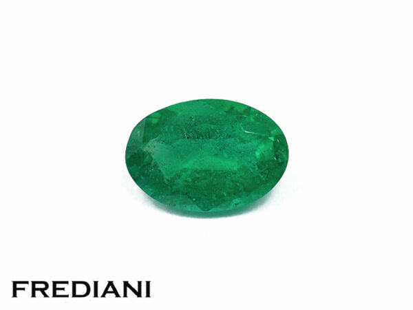 Emeraude ovale 60x42 de 0.43 carat