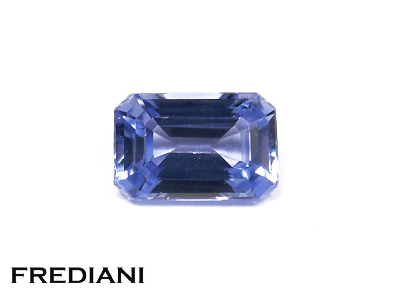 Saphir bleu rectangulaire