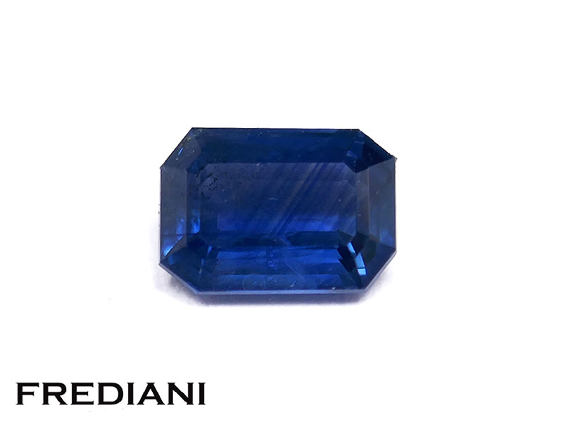 Saphir bleu rectangulaire