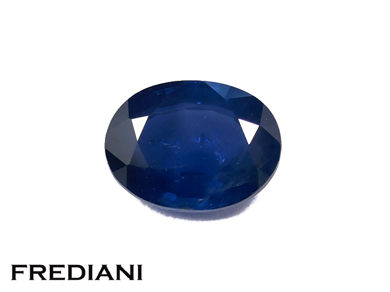 Saphir bleu ovale