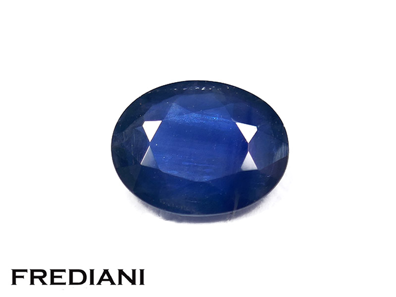 Saphir bleu ovale