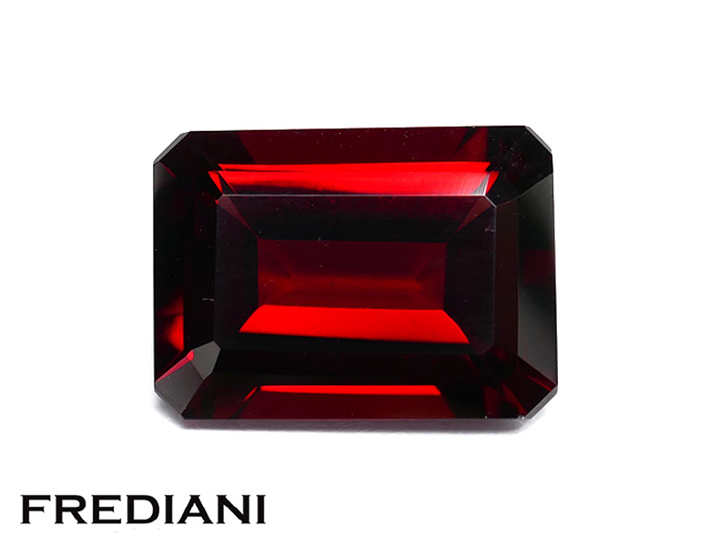 Grenat rectangulaire