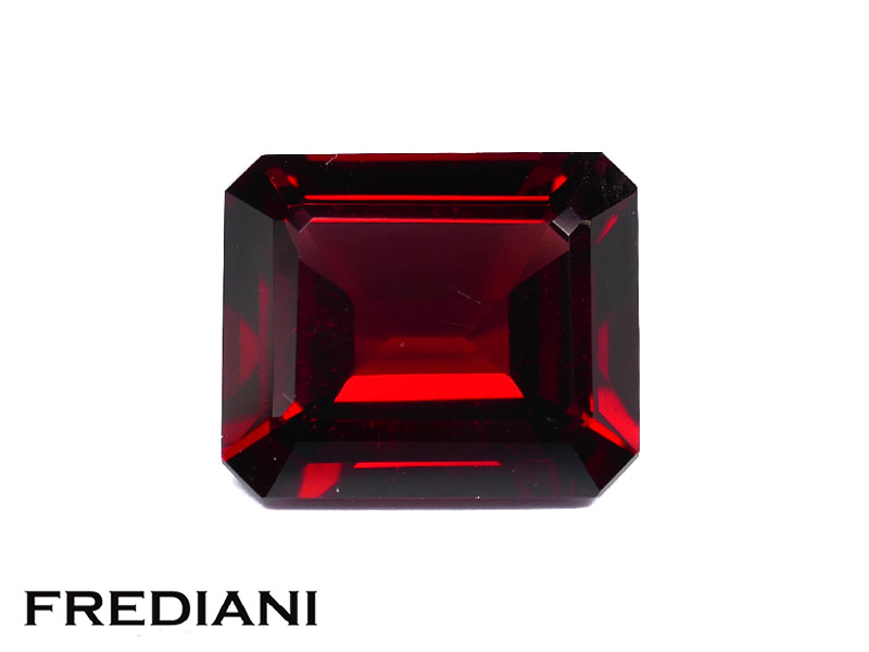 Grenat rectangulaire