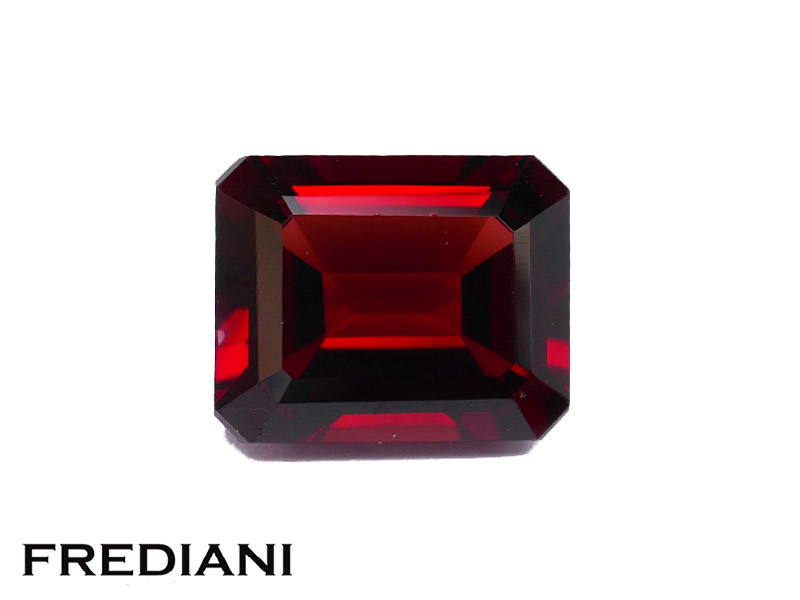 Grenat rectangulaire