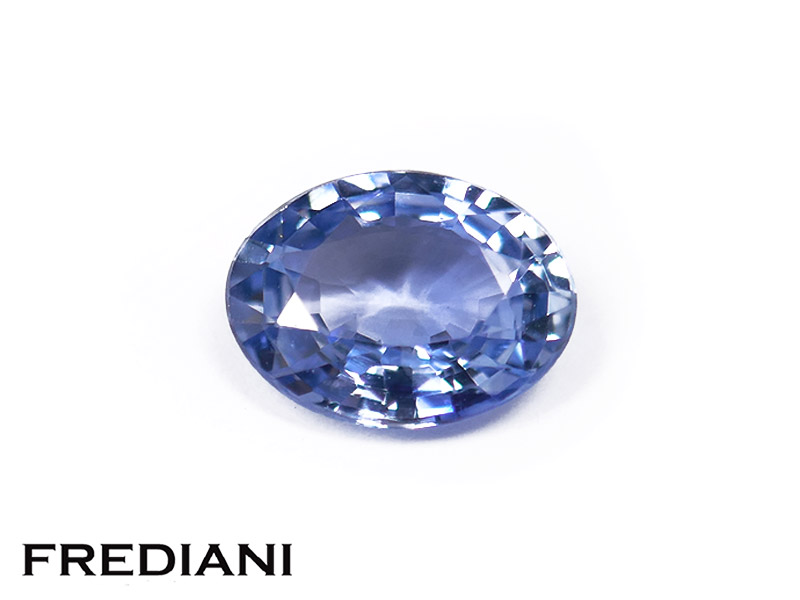 Saphir bleu ovale