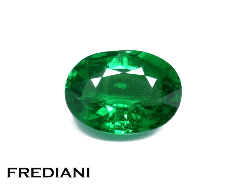 Grenat tsavorite ovale